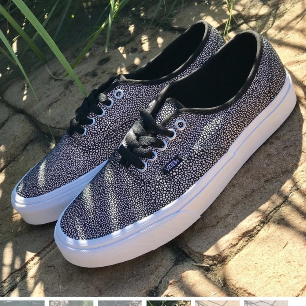 Authentic Alien Skin - Picture 4 of 4